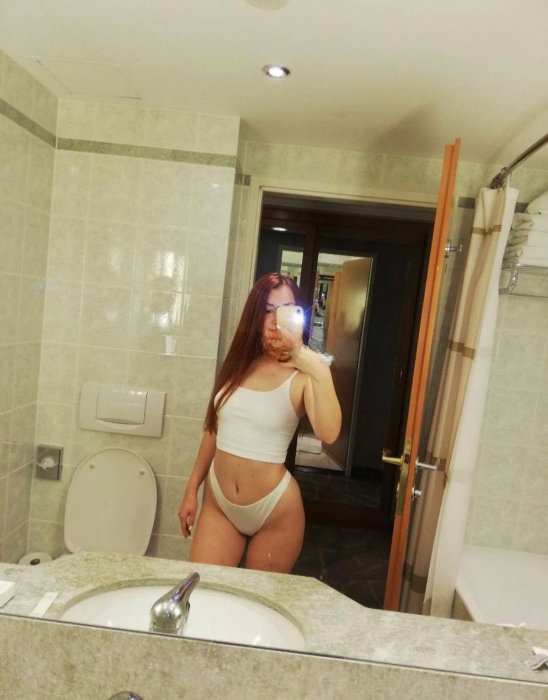 Christina - photo 7