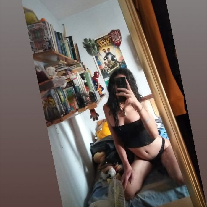 Layla-ibtissem - foto