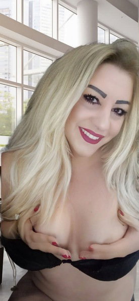 TS Angie im Sex World - foto 3