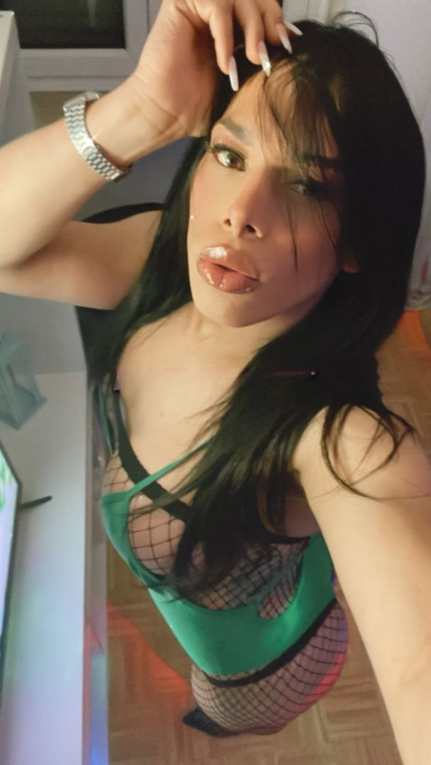 Veronica Gonzalez - photo 7