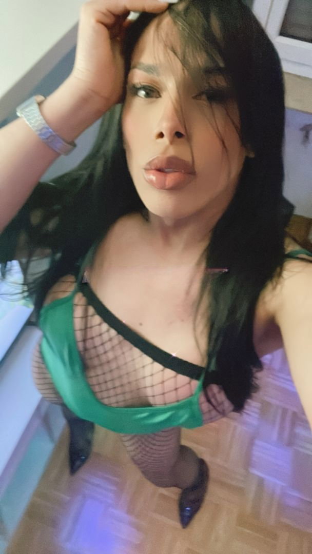Veronica Gonzalez - photo 9