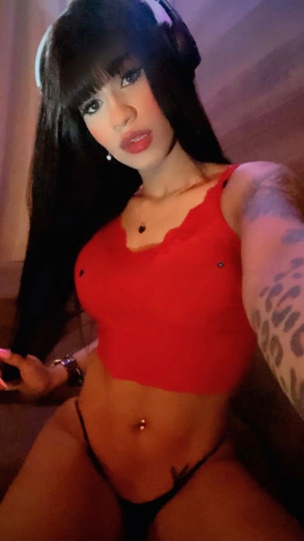 Isabella Amira - photo 7