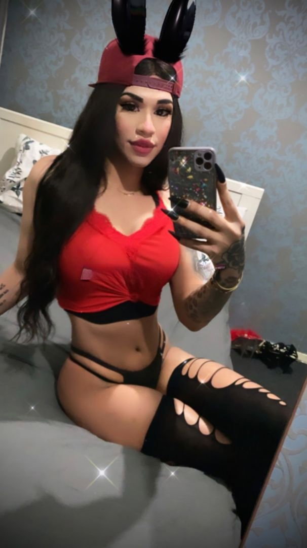 Isabella Amira - photo 5