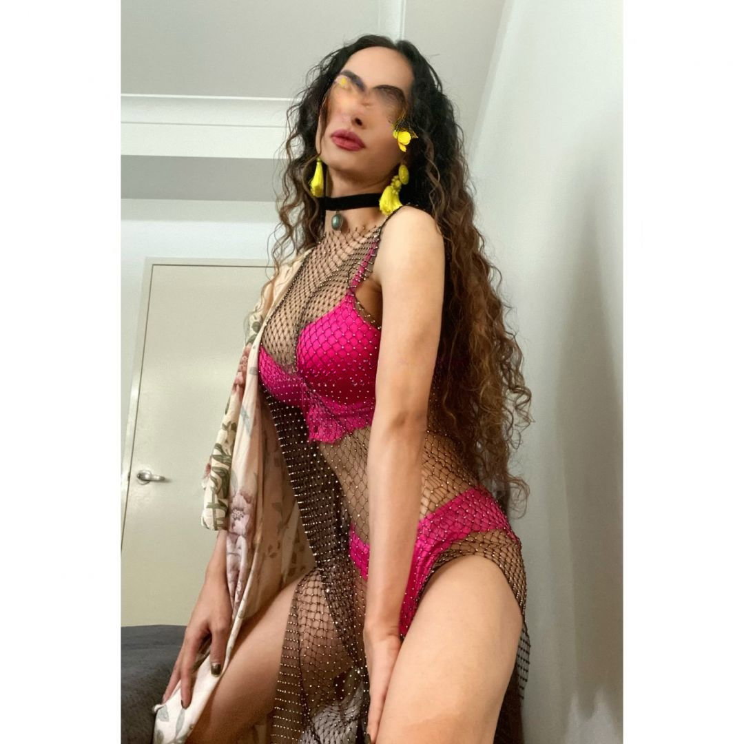 Larissa Kaya - photo 5