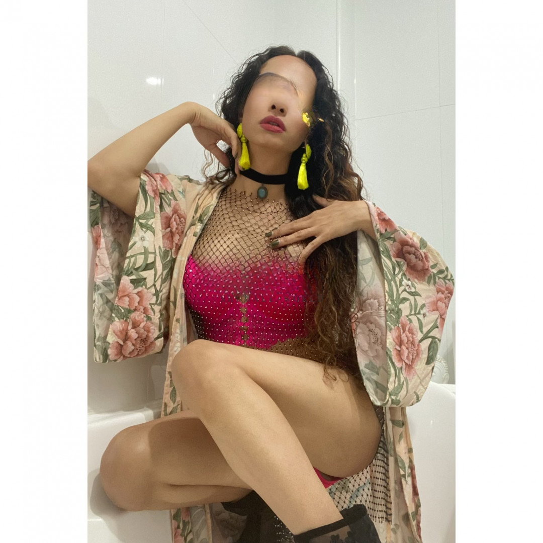 Larissa Kaya - photo 13