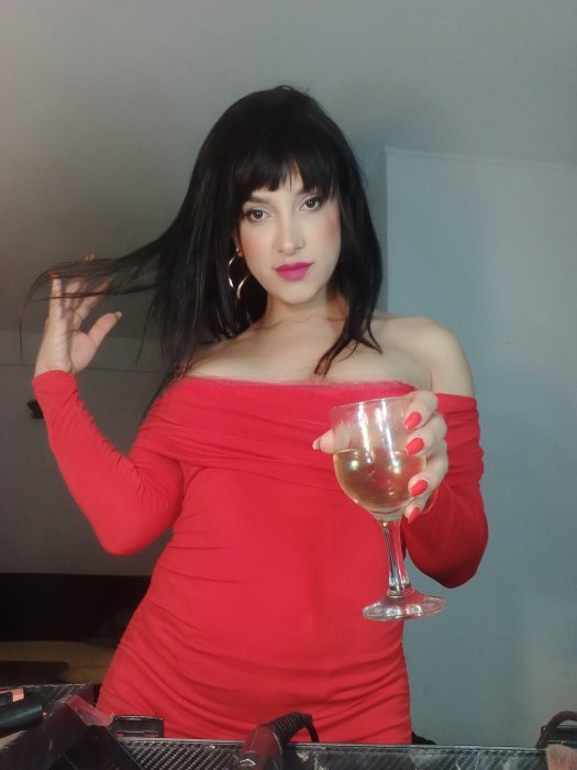 Larissa - photo 6