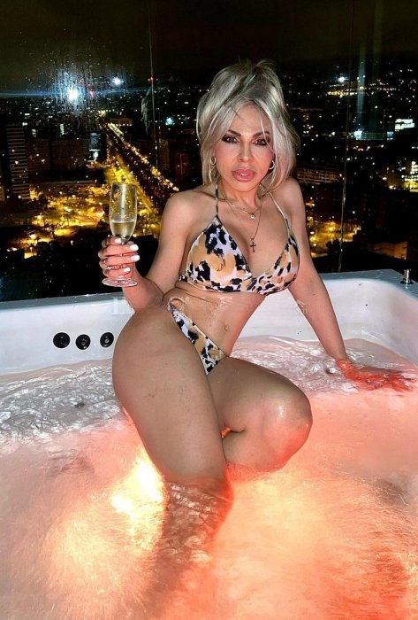 Thalia - photo 17