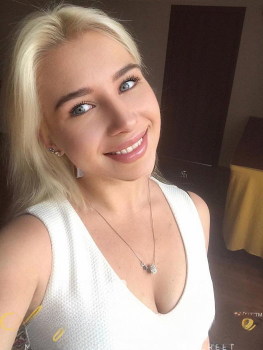 Karlina - photo 1