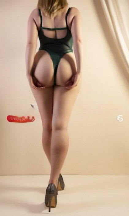Samantha - photo 2