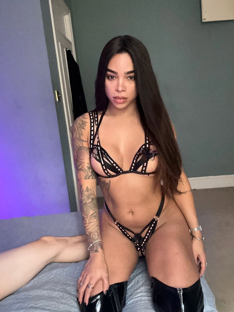 Isabella Fontana - photo 19