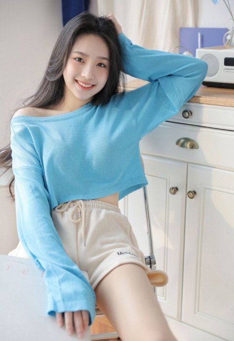 Nicole - photo 2