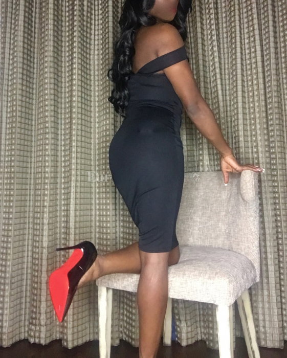 Amber Lauren - foto 1